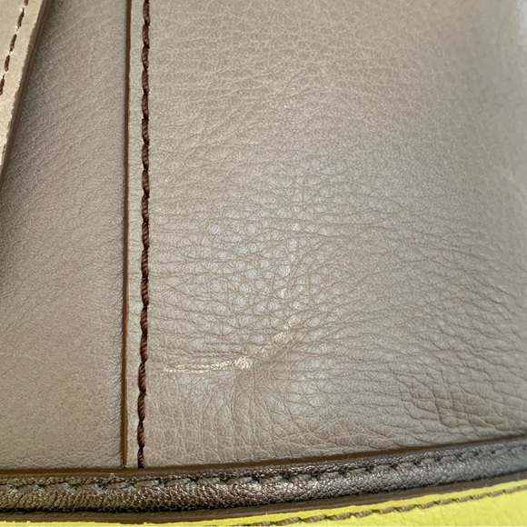 Fossil Taupe/Tan Leather Tote - Picture 15 of 17